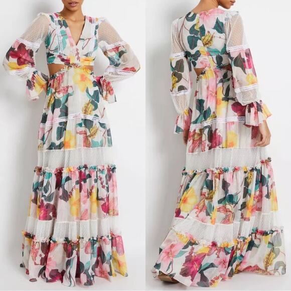 PatBO Dresses & Skirts - PatBO Hibiscus Lace Trim Long Sleeve Vanilla Cutout Maxi Dress Size 0